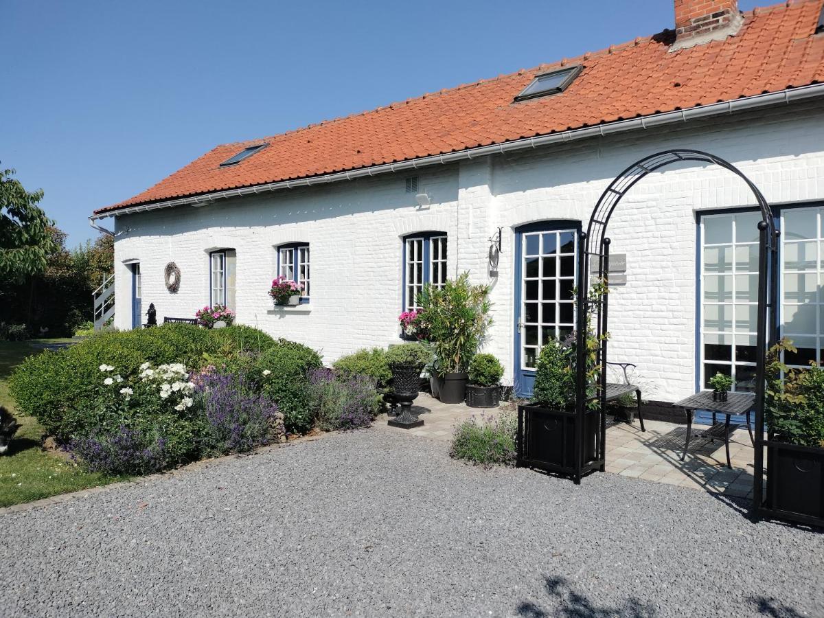 La Tiote Glaine Hotel Cappelle-en-Pevele Exterior photo